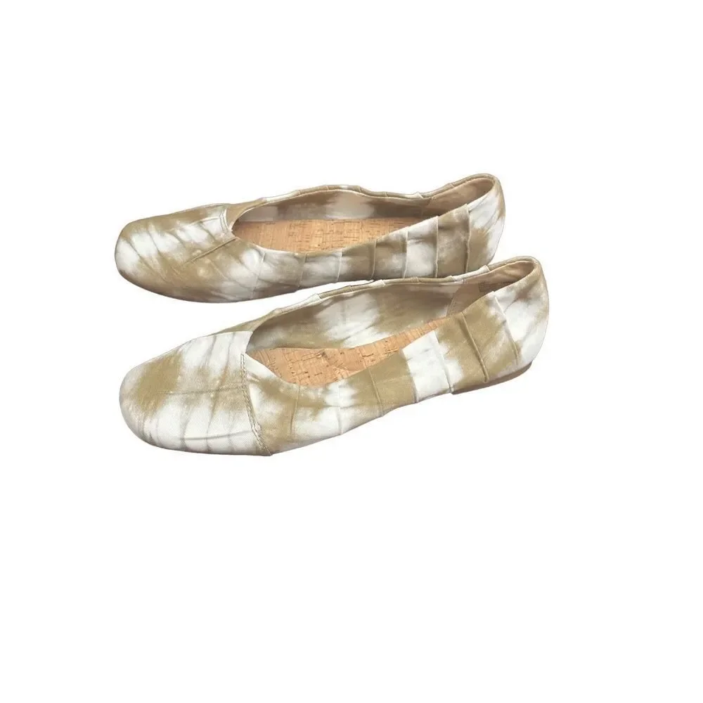 Korks Women’s Size 10  Palmer Khaki White Tie Dye Square Toe Ruched Ballet Flat